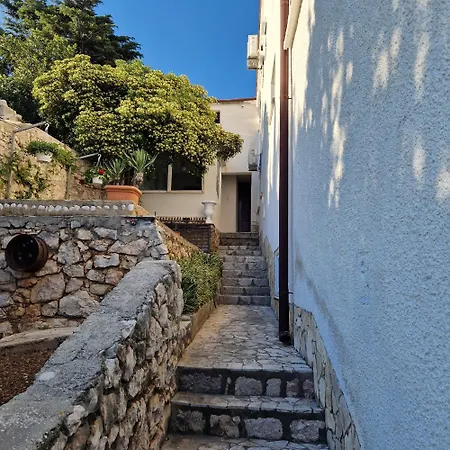 Apartment Alma * Novi Vinodolski