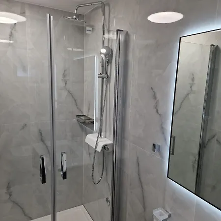 Apartment Alma Apartman Novi Vinodolski